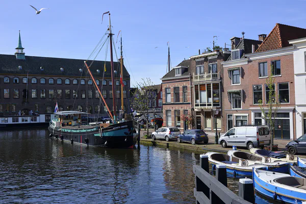 Leiden