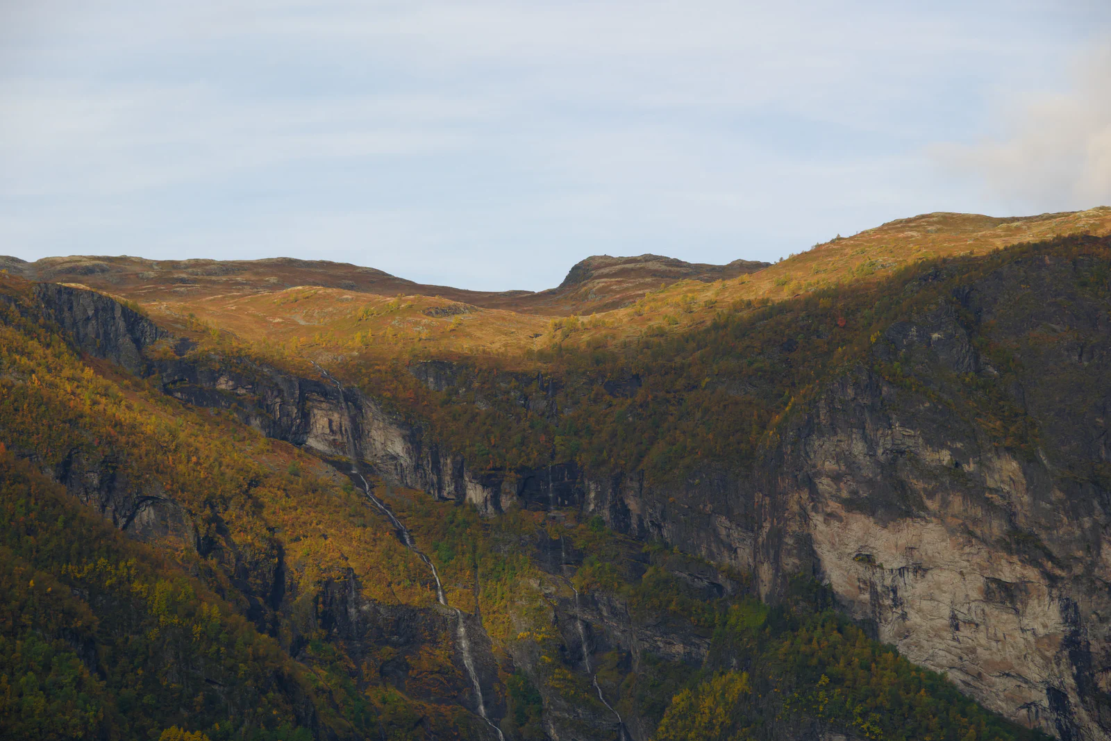Autumn slopes above Aurland